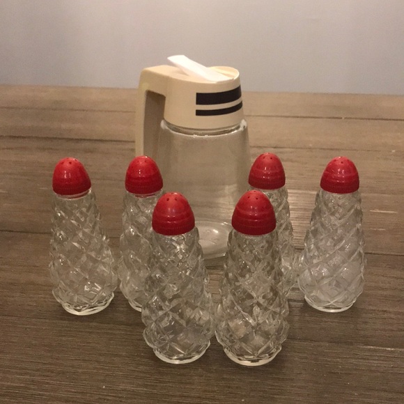 Vintage restaurant glass salt & pepper red cap and syrup dispenser retro (b) - Picture 1 of 7